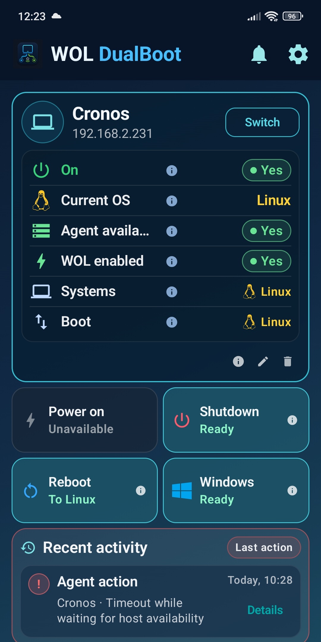 Captura móvil de WOL DualBoot con un equipo Linux encendido, agente disponible y Wake-on-LAN activado.
